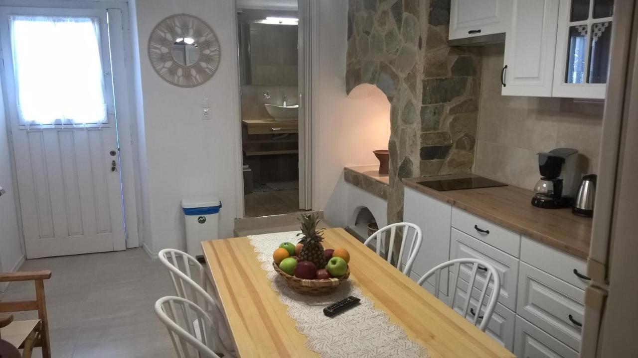 Eleni'S Traditional House Triovasalos Экстерьер фото