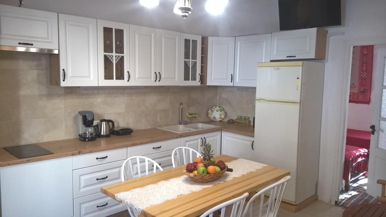 Eleni'S Traditional House Triovasalos Экстерьер фото